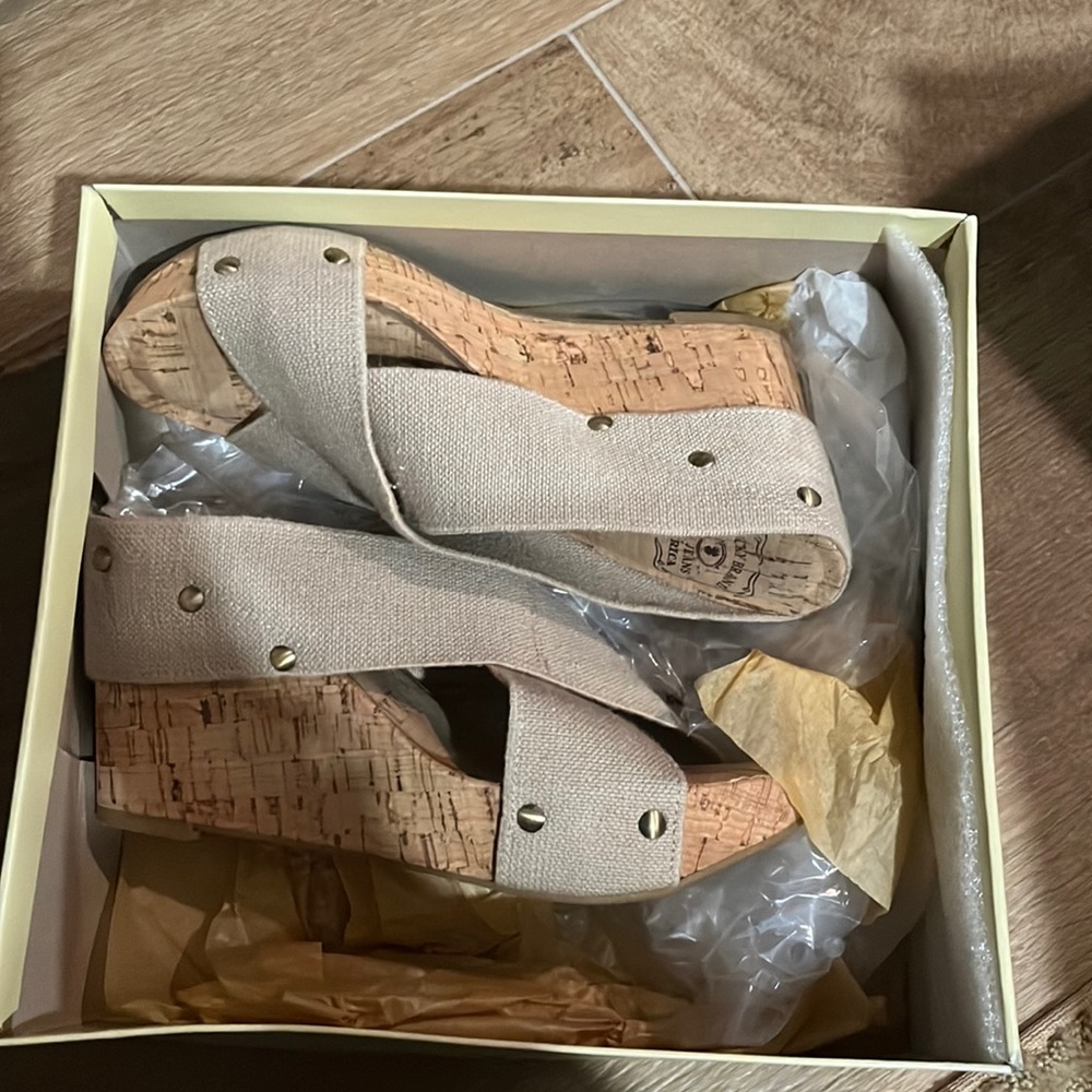 Lucky brand heels